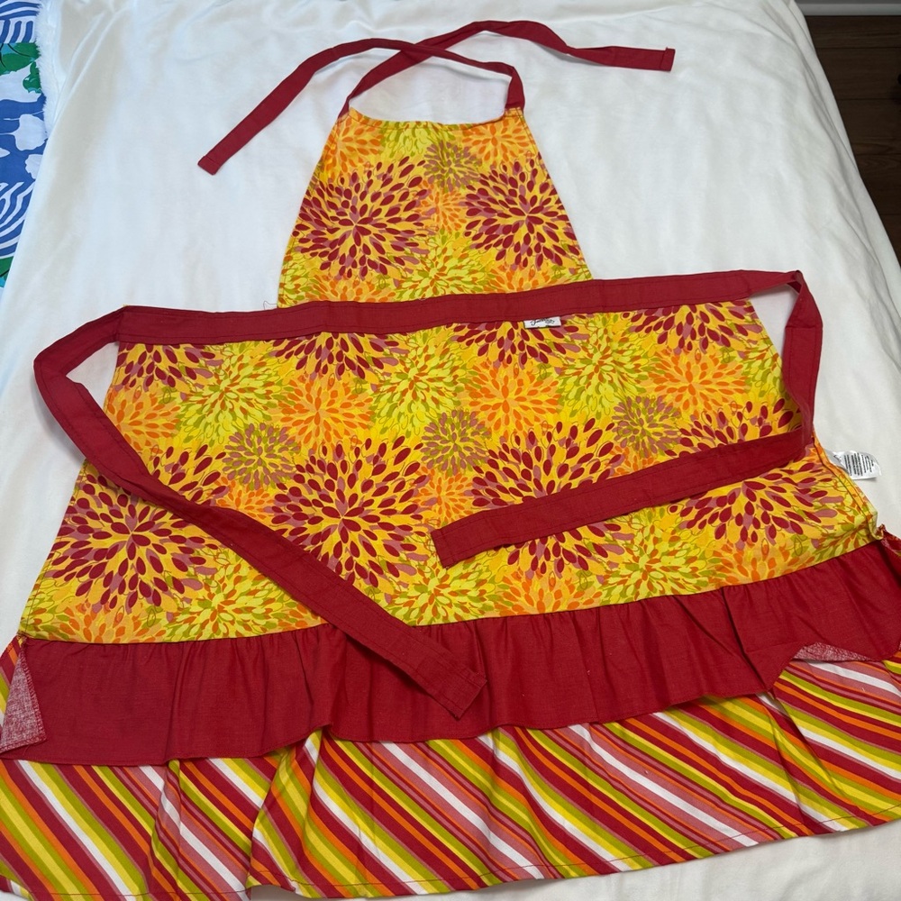 Fiesta Fashion Apron Calypso Floral